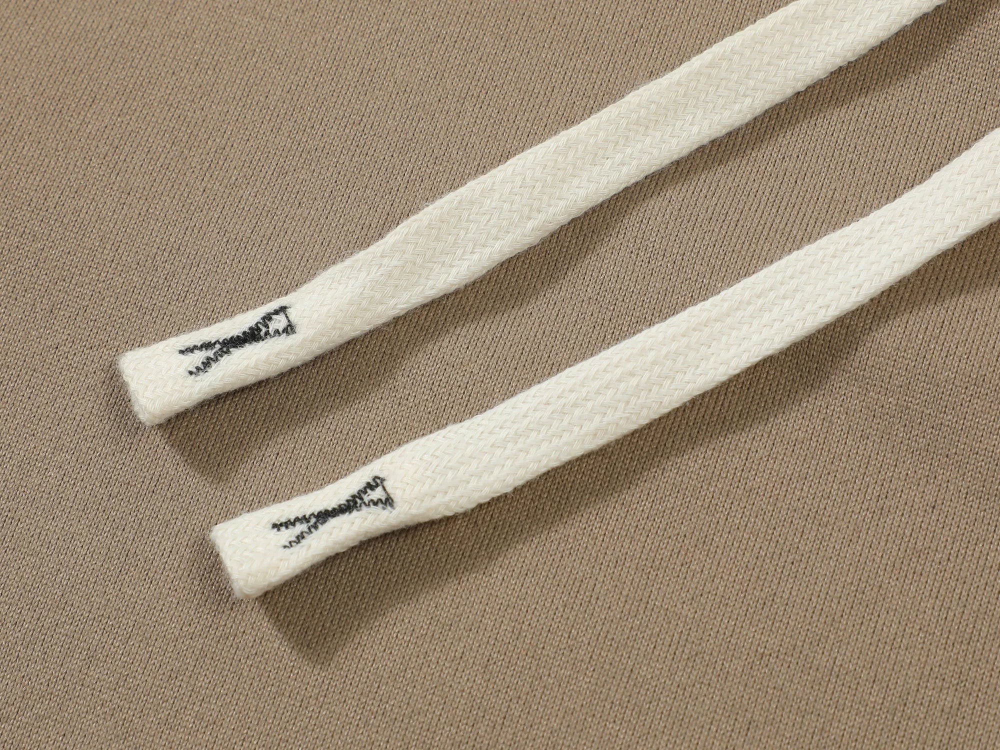 Hoodie for autumn and winter men's new style long sleeved hooded sportswear fashionable casual men's sportswear loose clothing