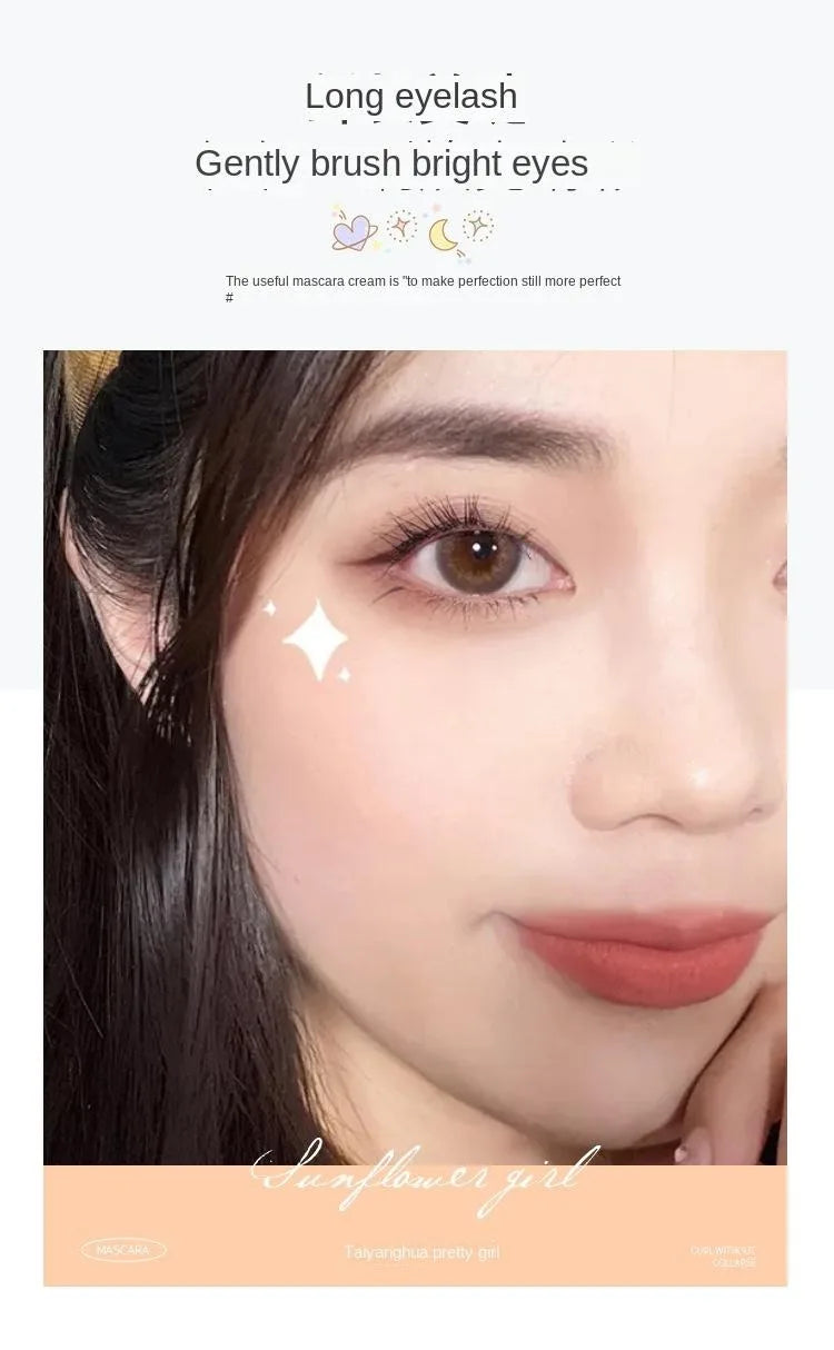 Smudge-proof mascara for a long-lasting, waterproof finish and a natural look