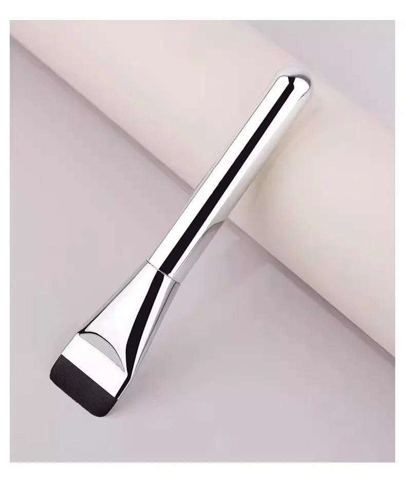 Foundation Makeup Brush Flat Head 1 Piece Lightweight No Streaks Professional Kabuki Brush for Liquid Foundation Application