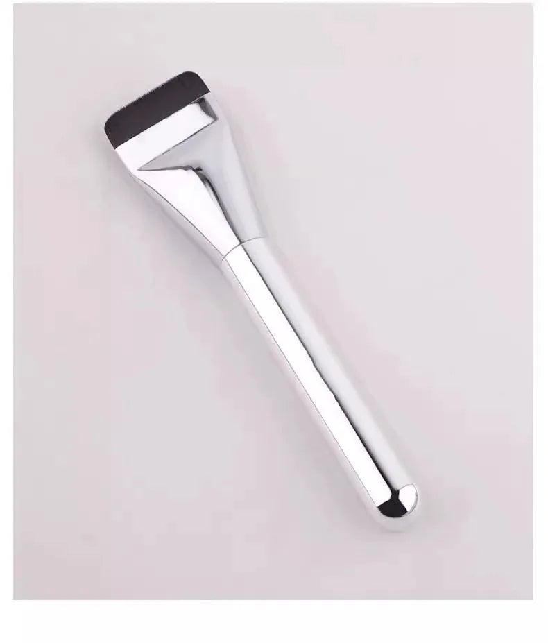 Foundation Makeup Brush Flat Head 1 Piece Lightweight No Streaks Professional Kabuki Brush for Liquid Foundation Application