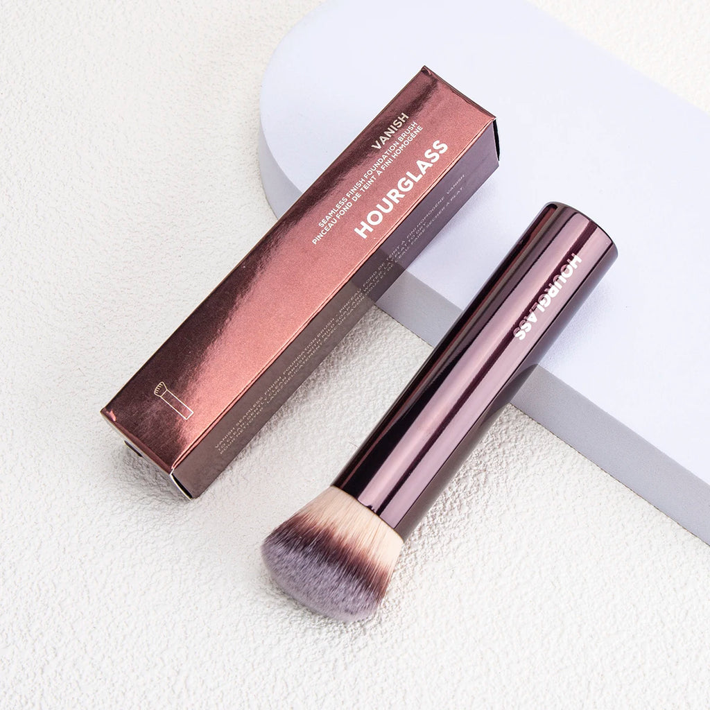 Hourglass Seamless Finish Foundation Brush Angled Foundation Brush Face Buildable Coverage Liquid Cream Foundation Makeup Tool